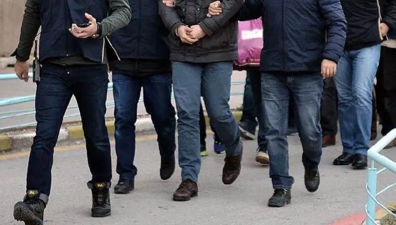 EMNİYETTEN “NİTELİKLİ DOLANDIRICILIK” OPERASYONU