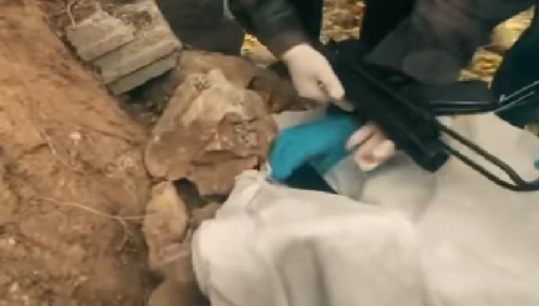 BİNLERCE ŞİŞE İÇKİ VE ETİL ALKOL ELE GEÇİRİLDİ