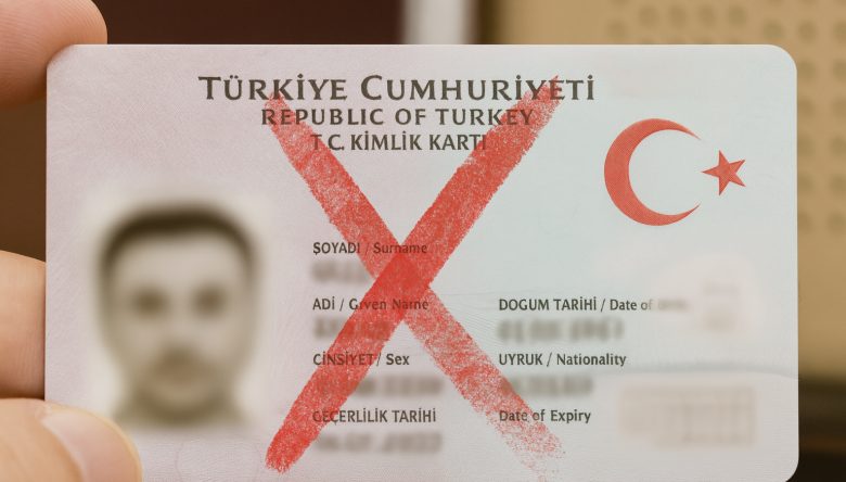 OTELLERDE KİMLİK FOTOKOPİSİ DÖNEMİ BİTTİ!