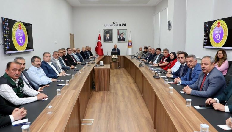 KENTSEL DÖNÜŞÜM BİLGİLENDİRME TOPLANTISI GERÇEKLEŞTİRİLDİ