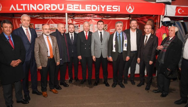 BAŞKENTTE ALTINORDU RÜZGÂRI ESTİ   