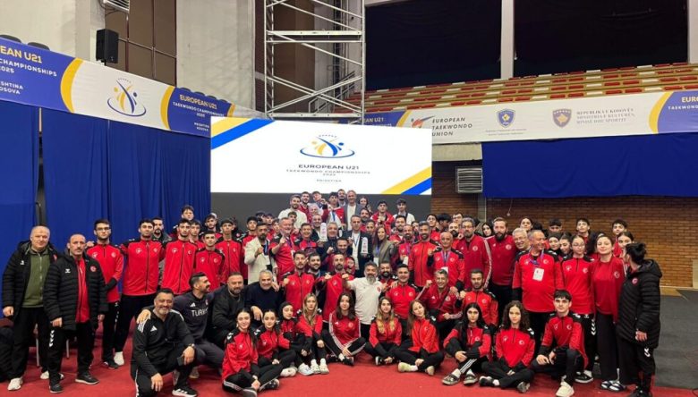 TAEKWONDO’DA TÜM KATEGORİLERDE ŞAMPİYONUZ