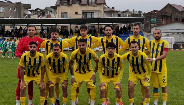FATSA BELEDİYESPOR ZİRVEYE KOŞUYOR