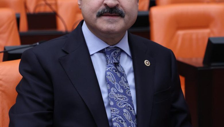 ŞANLITÜRK, ÇEVRE YOLLARINI GÜNDEME TAŞIDI