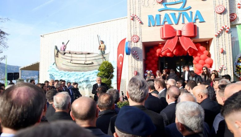 MAVNA KAFE AÇILDI