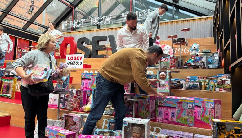 ÇOCUKLARIN YENİ YIL HAYALLERİ GERÇEĞE DÖNÜŞÜYOR