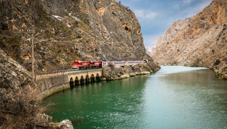 TURİSTİK DOĞU EKSPRESİ YENİ SEZONA BAŞLIYOR