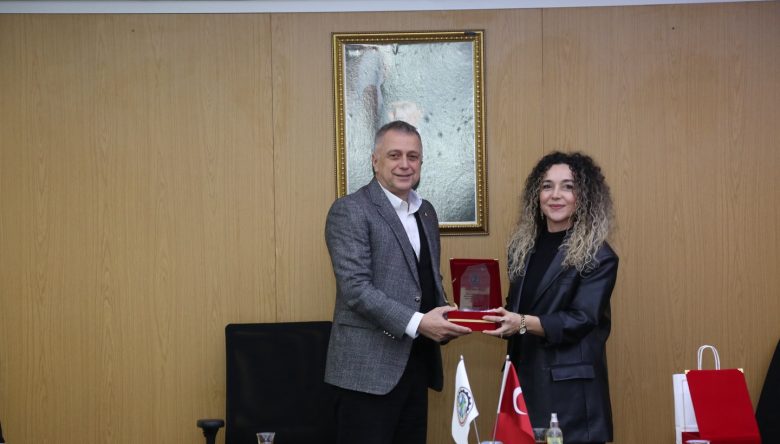 OTSO’DAN TEŞEKKÜR PLAKETİ