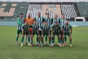 ÜNYE 1957 SAHASINDA KAYBETTİ