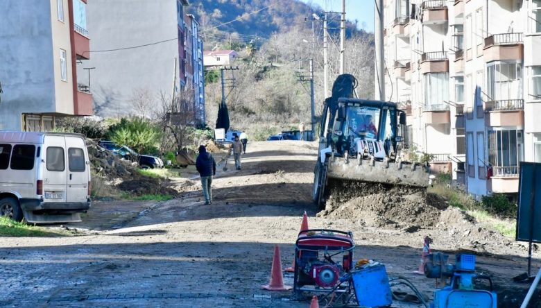 GÜLYALI’DA İÇME SUYU ALTYAPISI GÜÇLENİYOR