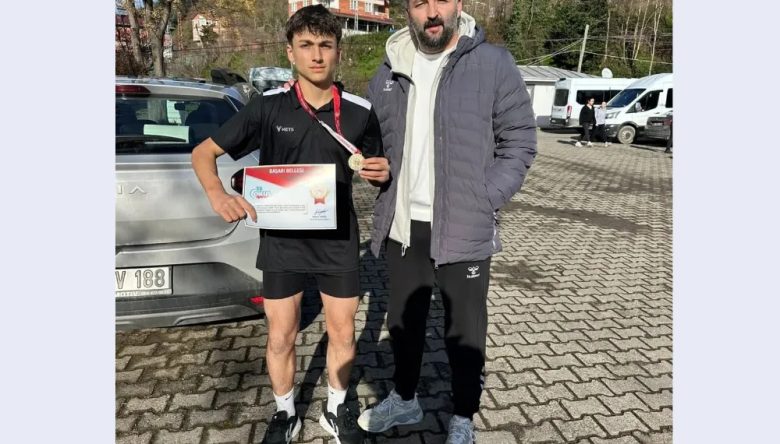 HAMZA, KROS’TA ZORU BAŞARDI