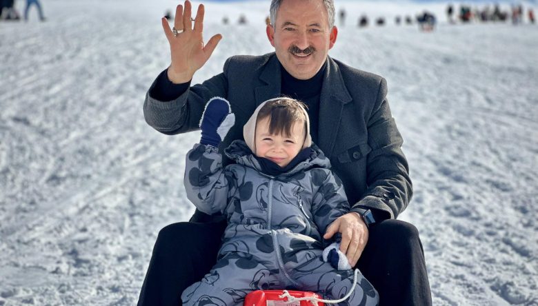 GÜNDOĞAR’DAN FESTİVALE DAVET