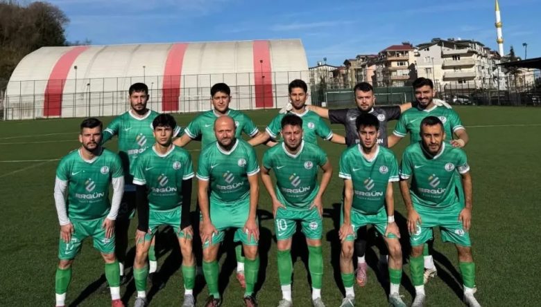 PERŞEMBE VE İLKÜVEZ SÜPER AMATÖRDE