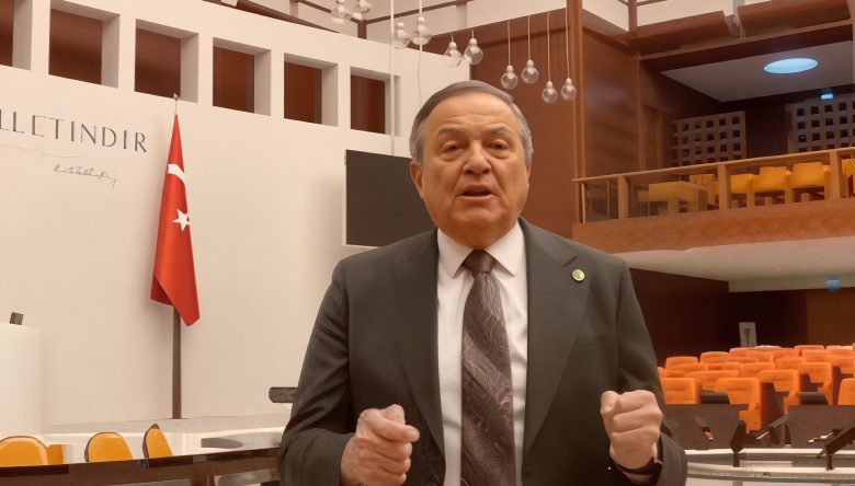    TORUN: EMEKLİNİN ONURUNU ÇİĞNETMEYECEĞİZ