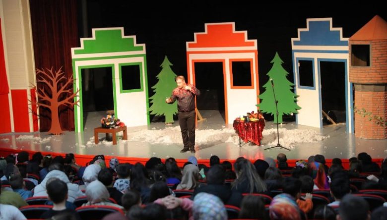 MİNİKLER DOYASIYA EĞLENDİ   