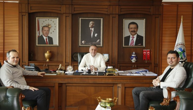 GENÇLERİN BİLİŞİM YOLCULUĞUNA OTSO DESTEĞİ