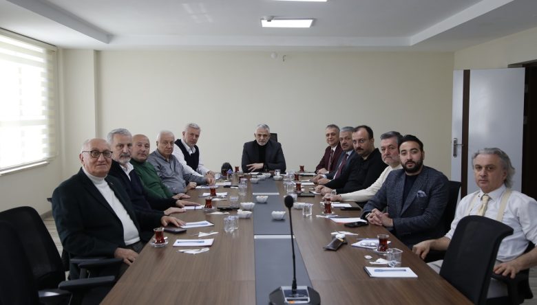 “FİYAT DEĞİL, YAPISAL SORUNLAR KONUŞULMALI”