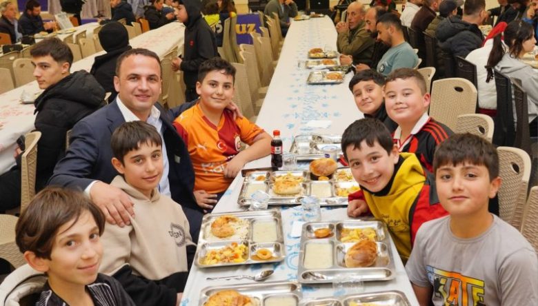 “SOFRALARIMIZ BEREKETLİ BİRLİKTELİĞİMİZ OLSUN”   