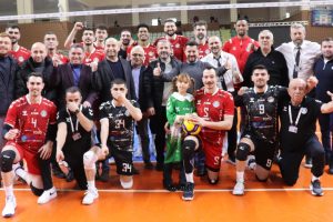 AKKUŞ, İSTANBUL BŞB’Yİ YIKTI:3-1