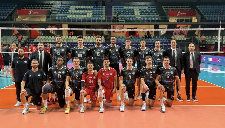 AKKUŞ’UN EFELERİ BURSA’DA KAYBETTİ