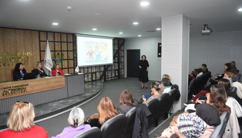 ALTINORDU’DA KADIN EMEĞİ PANELİ