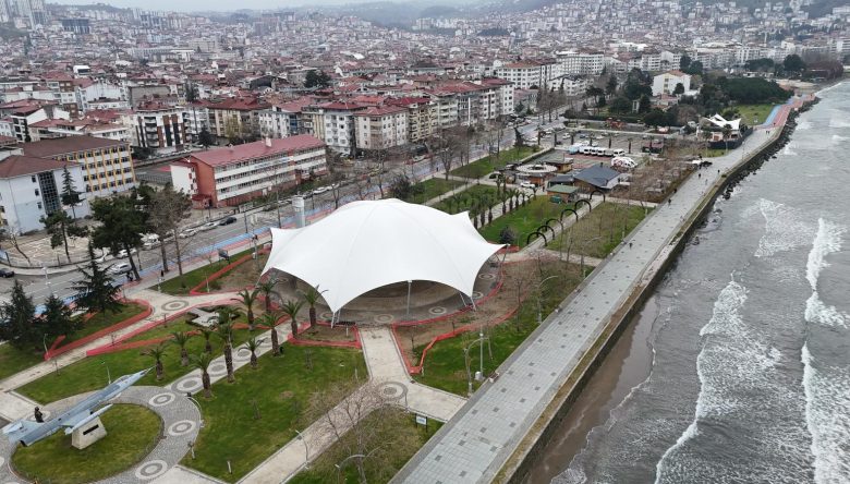 ORDU’NUN YENİ SOSYAL MERKEZİ GÜN SAYIYOR