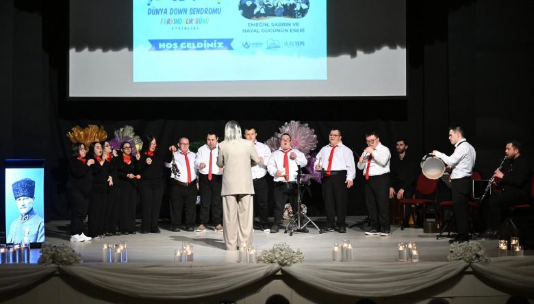 DOWN SENDROMLU BİREYLERDEN UNUTULMAZ GÖSTERİ   