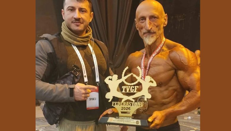 PİŞKEN GÜMÜŞ MADALYA KAPTI