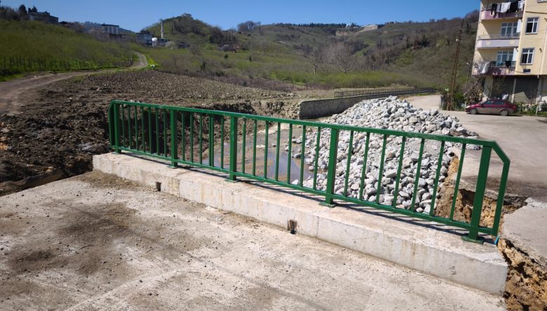 AHSEN DERESİ’NDE TAŞKIN RİSKİNE KARŞI ÇALIŞMALAR SÜRÜYOR   