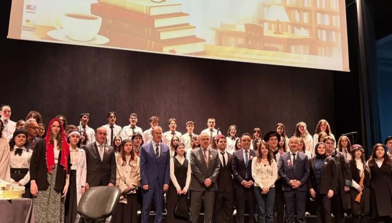 ORDU ANADOLU LİSESİ’NDE KİTAPLA DOLU BİR GÜN