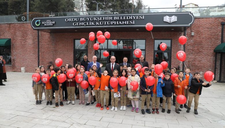 KİTAP, EĞİTİM VE EĞLENCE BİR ARADA