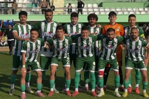 ÜNYE 57 DEPLASMANDA VURDU