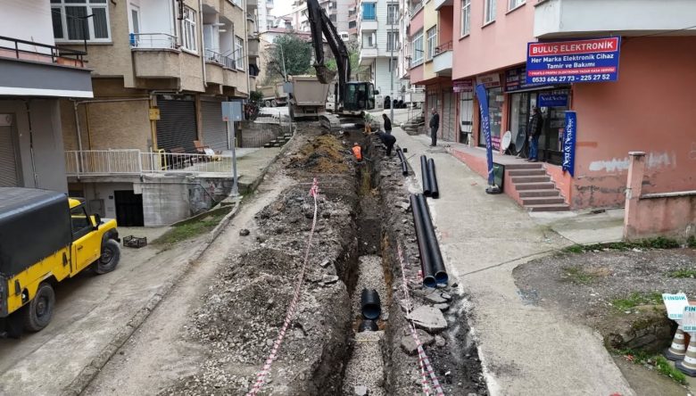 ŞAHİNCİLİ’DE NEFES ALDIRAN ÇALIŞMA