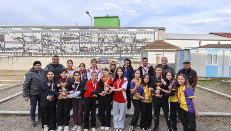 ŞAMPİYON ÜNYE FATİH ORTAOKULU…