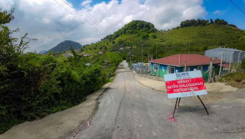 KIRSAL YOLLARA 1 MİLYAR 700 MİLYON LİRALIK YATIRIM