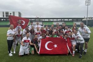 YENİDEN A LİGİ’NE YÜKSELDİ!