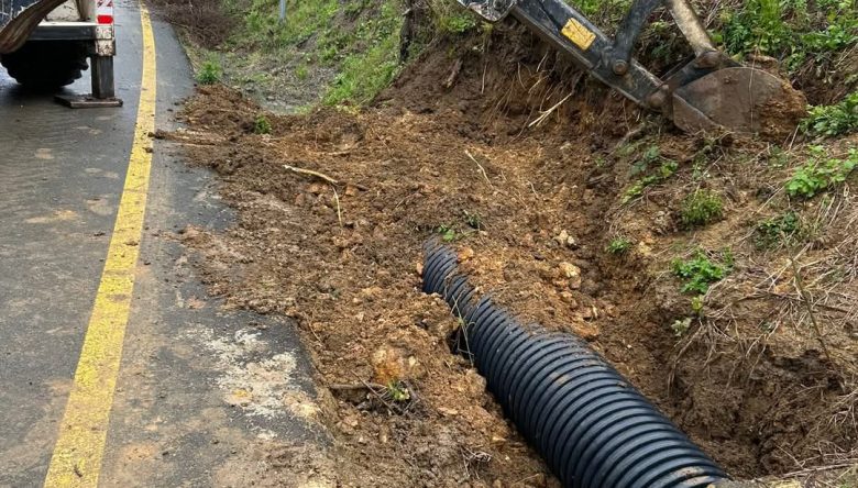 MUHTAR RIZA DEMİR DURMAKSIZIN ÇALIŞIYOR!