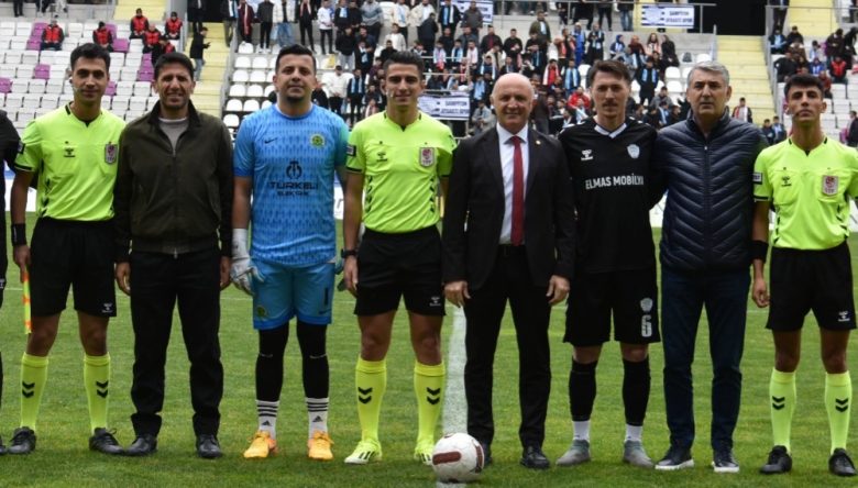 BAŞKAN KIR’DAN ŞAMPİYONLARA TEBRİK