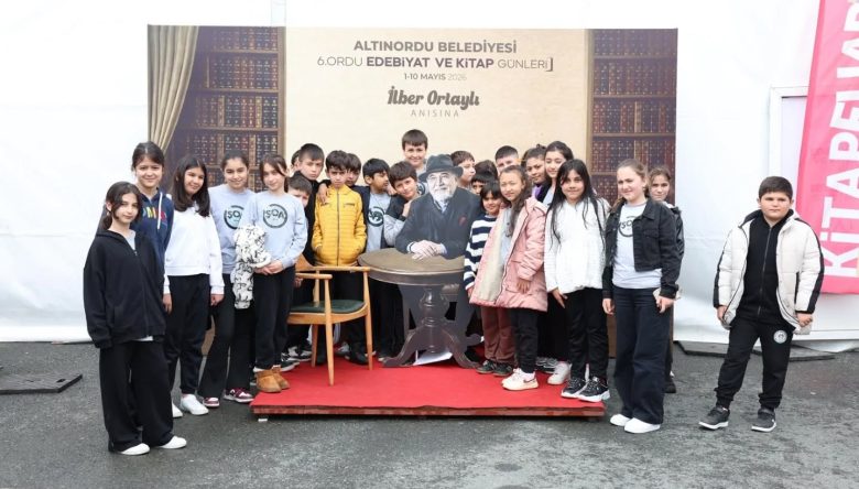 ALTINORDU’DA EDEBİYAT COŞKUSU   