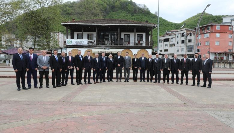 EĞİTİM GÜNDEMİ İKİZCE’DE DEĞERLENDİRİLDİ