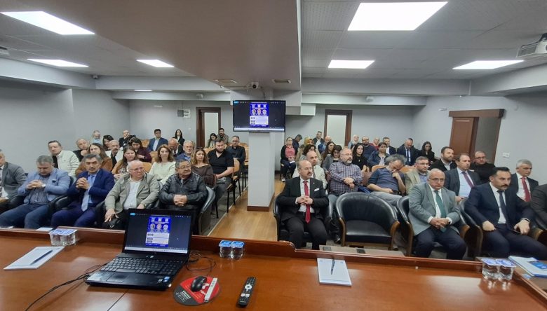 VERGİ VE SGK UYGULAMALARI SEMİNERİ DÜZENLENDİ