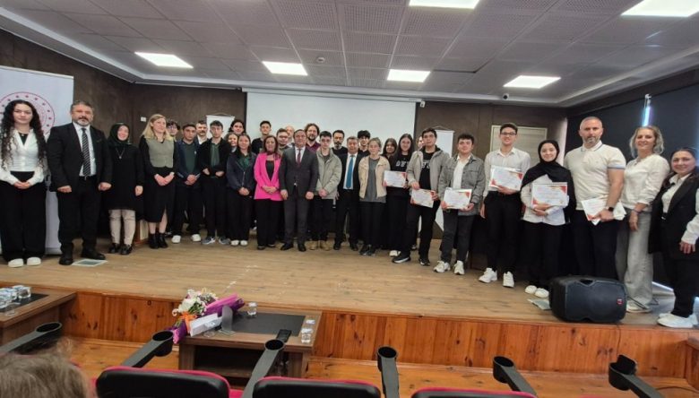 ORDU’DA GELECEĞİN TEKNOLOJİLERİ KONUŞULDU