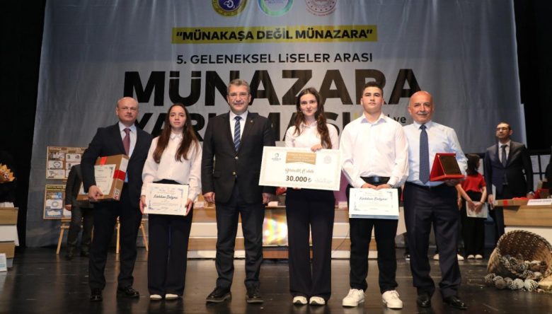 MÜNAZARANIN ŞAMPİYONU KABADÜZ