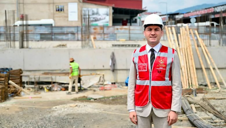 BAŞKAN TEPE KATLI OTOPARK İNŞAATINI İNCELEDİ