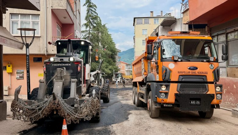 GÖLKÖY CADDESİ'NDE ÇALIŞMALAR TAMAMLANDI
