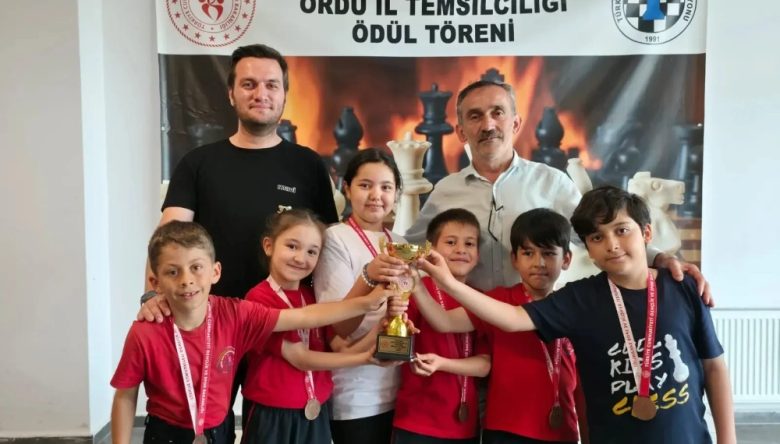 SATRANÇ İL BİRİNCİLERİ BELLİ OLDU