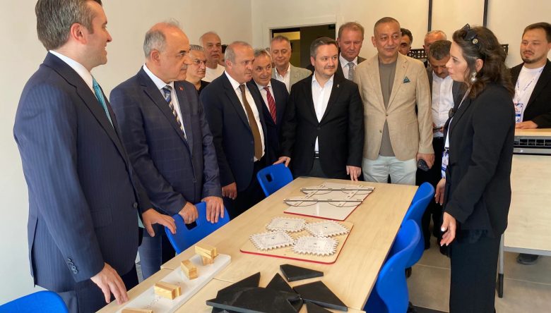 KARADENİZ’İN İLK MATEMATİK EVİ ORDU’DA AÇILDI
