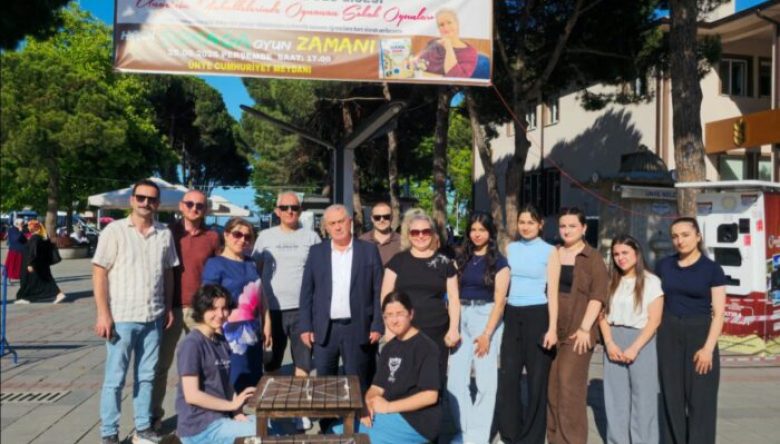 SOKAK OYUNLARI GELECEK NESİLLERE AKTARILIYOR