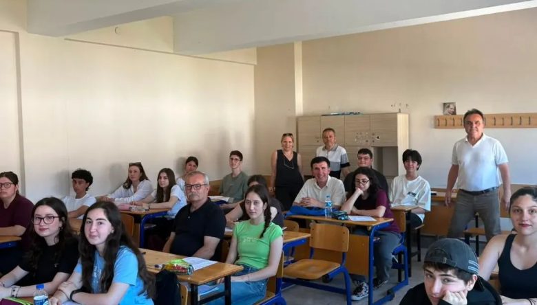 ORDU ANADOLU LİSESİ’NDE YKS MARATONU BÜYÜK BİR COŞKUYLA BAŞLADI!
