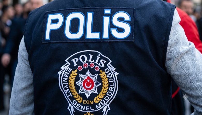 ARANAN 37 ŞAHIS YAKALANDI, 14'Ü TUTUKLANDI